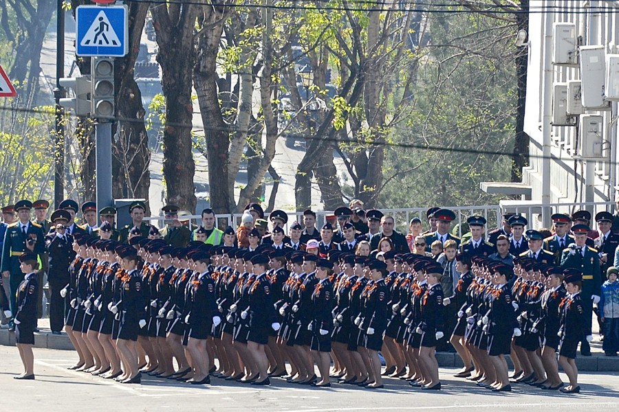 Парад в Хабаровске крупным планом