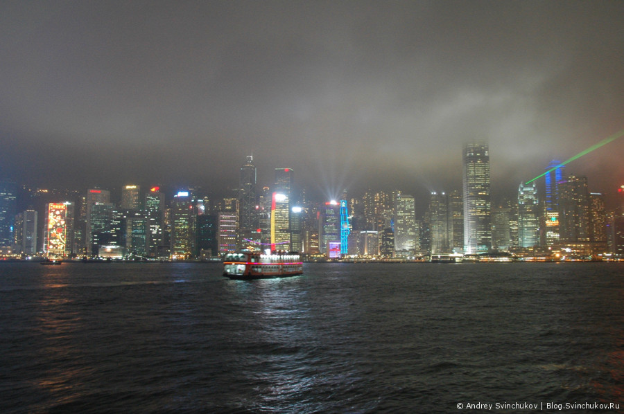 Свето-лазерное шоу в Гонконге
