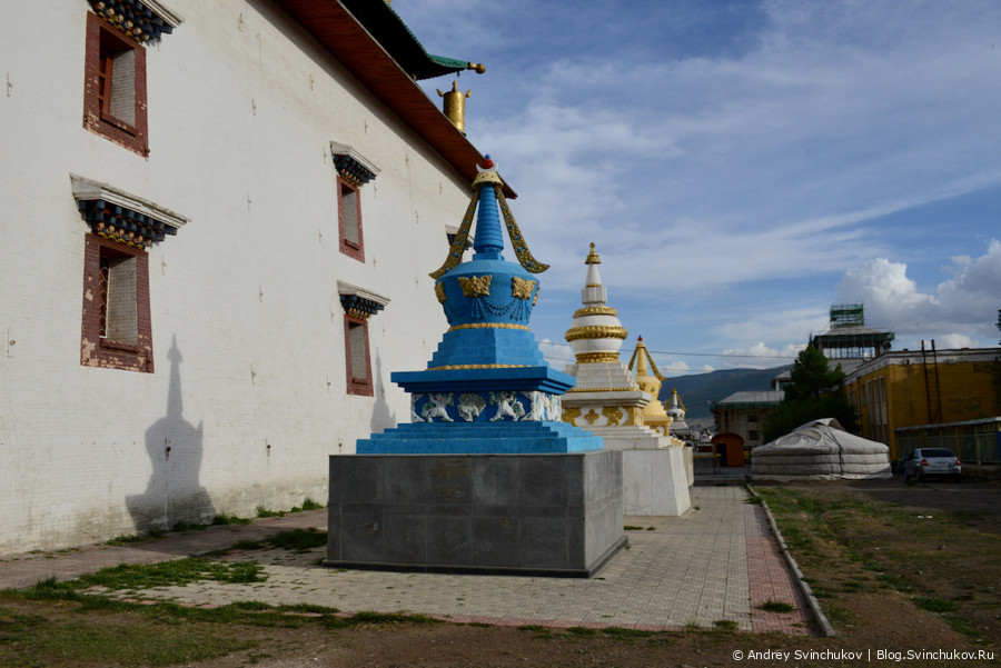 Монголия. Улан-Батор. Храмовый комплекс