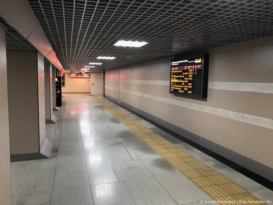 Подземный переход на железнодорожном вокзале города Хабаровска